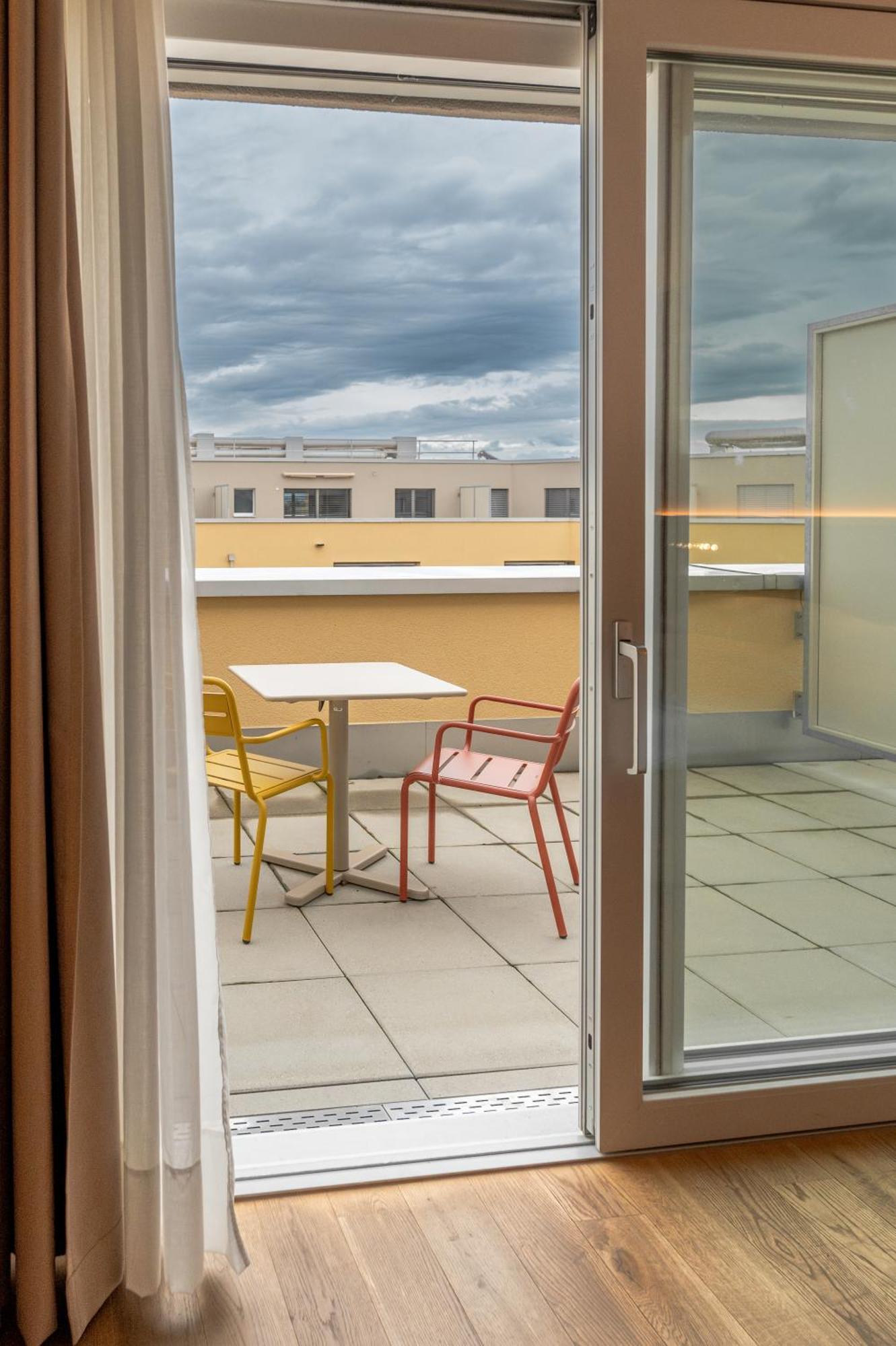 NEW OPENING 2022 - Los Lorentes Hotel Bern City Exterior foto