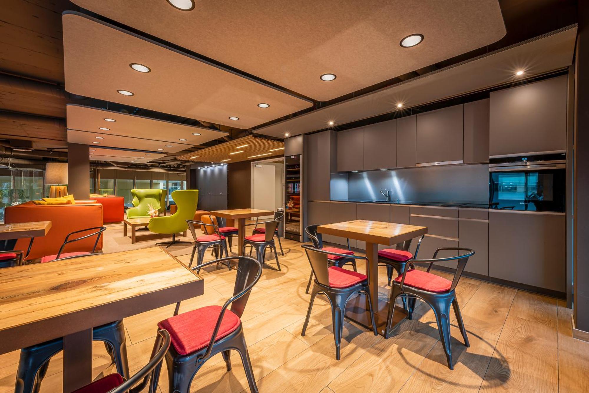 NEW OPENING 2022 - Los Lorentes Hotel Bern City Exterior foto